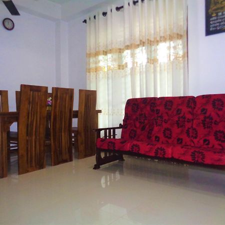 De Fancy House Hotel Unawatuna Bagian luar foto