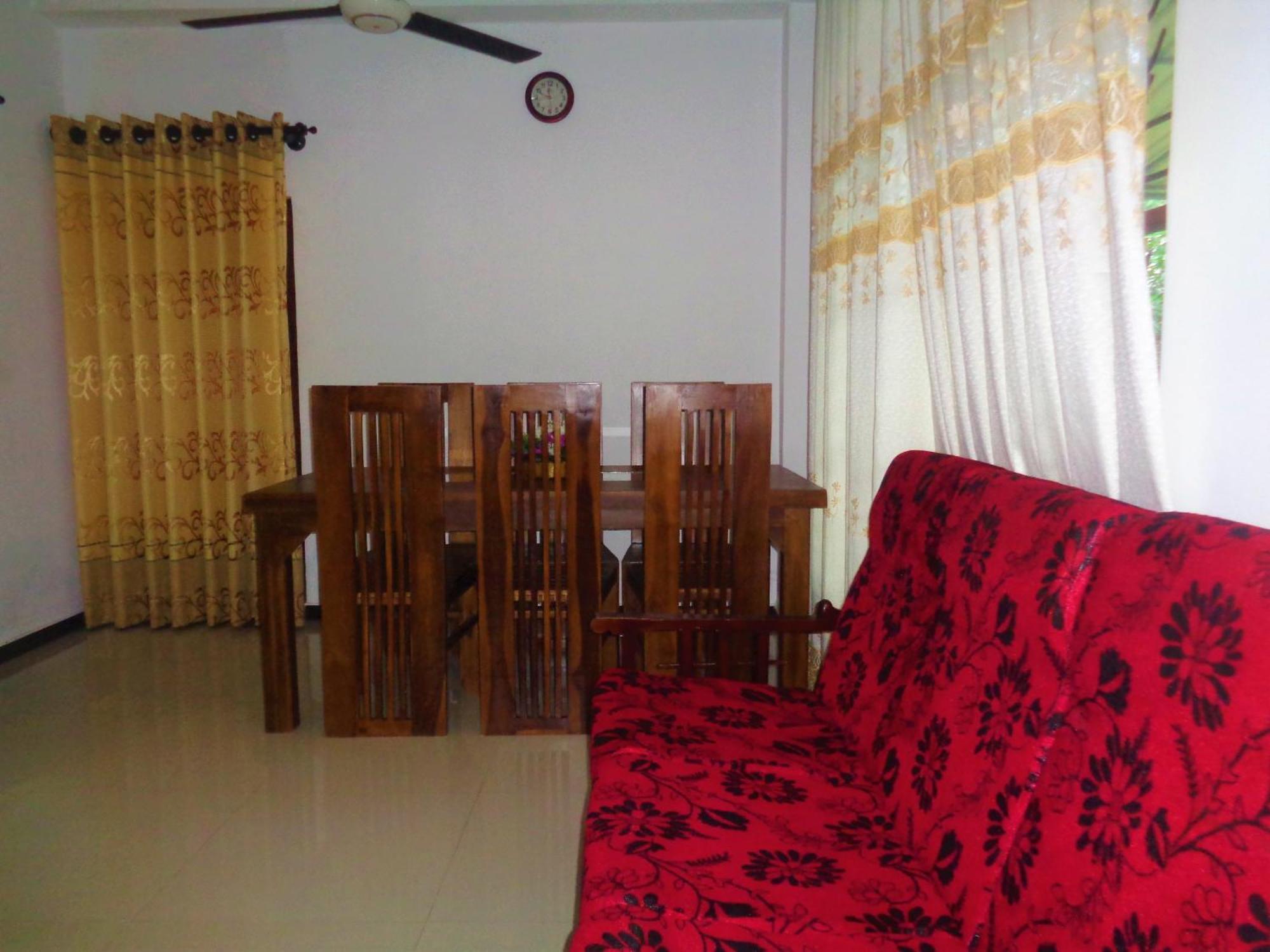 De Fancy House Hotel Unawatuna Bagian luar foto