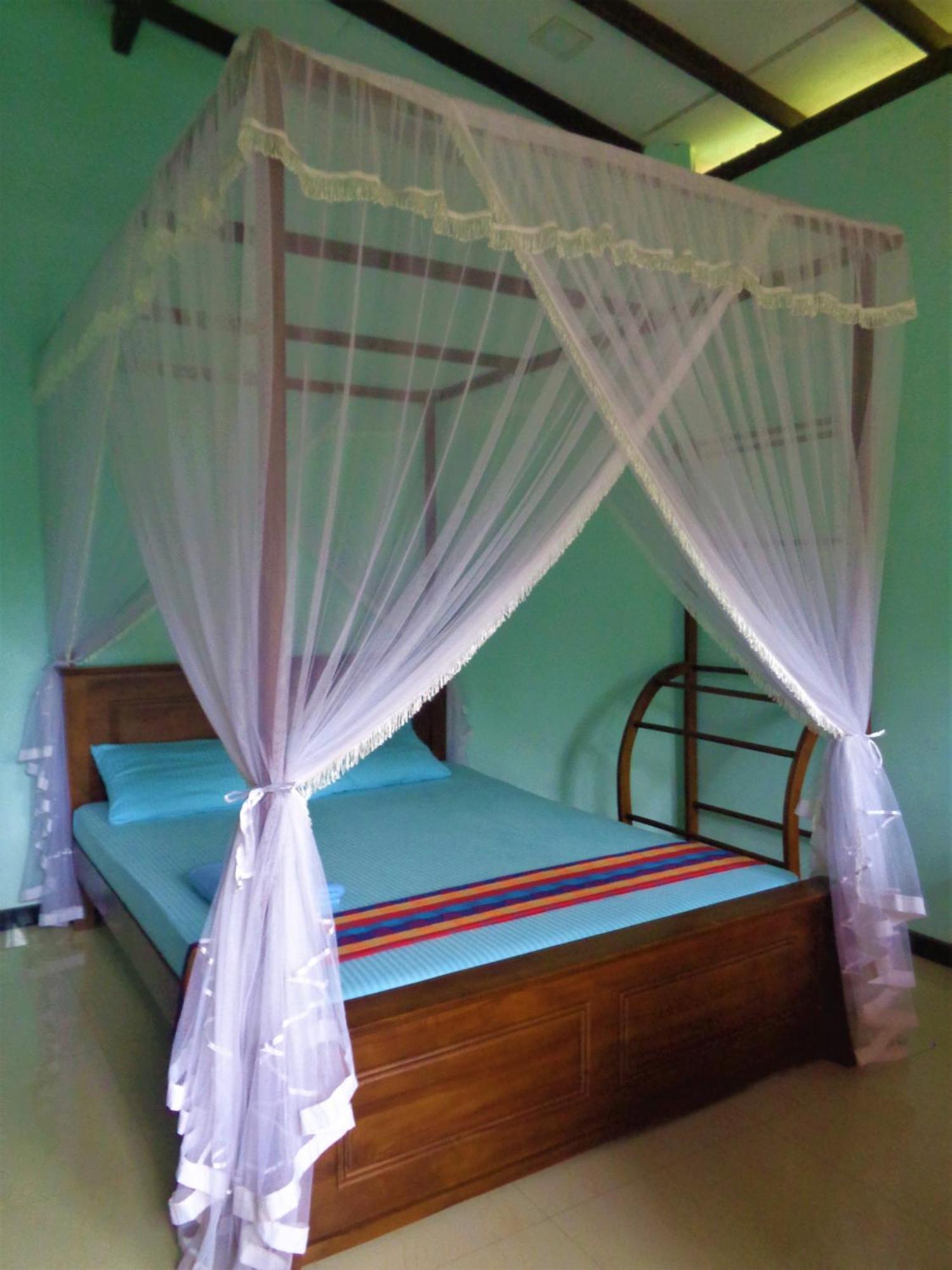 De Fancy House Hotel Unawatuna Bagian luar foto