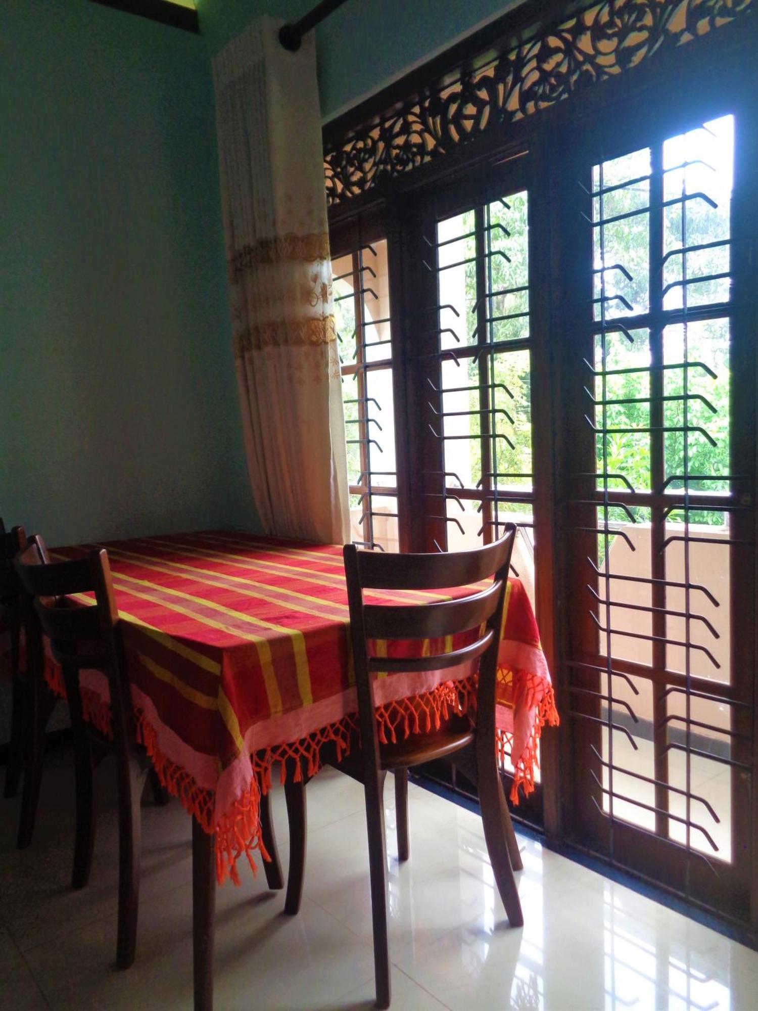 De Fancy House Hotel Unawatuna Bagian luar foto