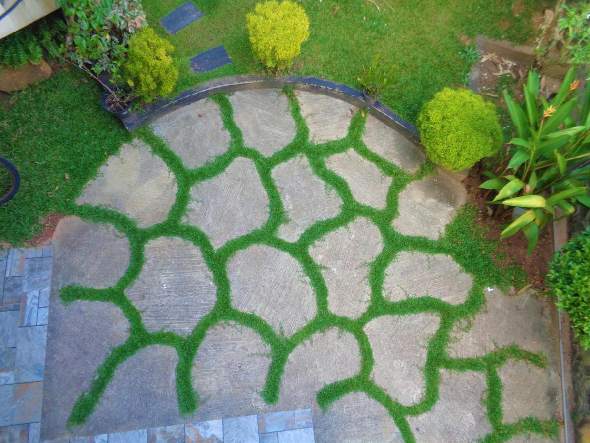 De Fancy House Hotel Unawatuna Bagian luar foto